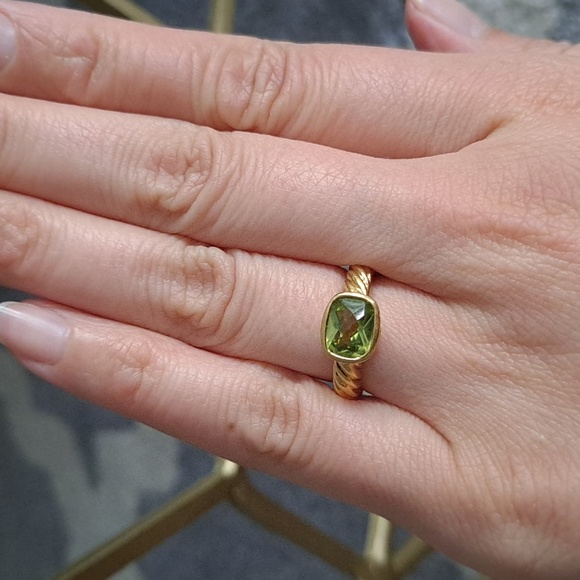 Vintage David Yurman 18K gold and peridot ring - Picture 13 of 16